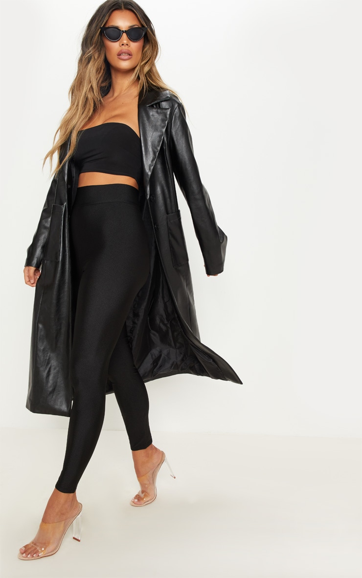 Trench en similicuir noir
