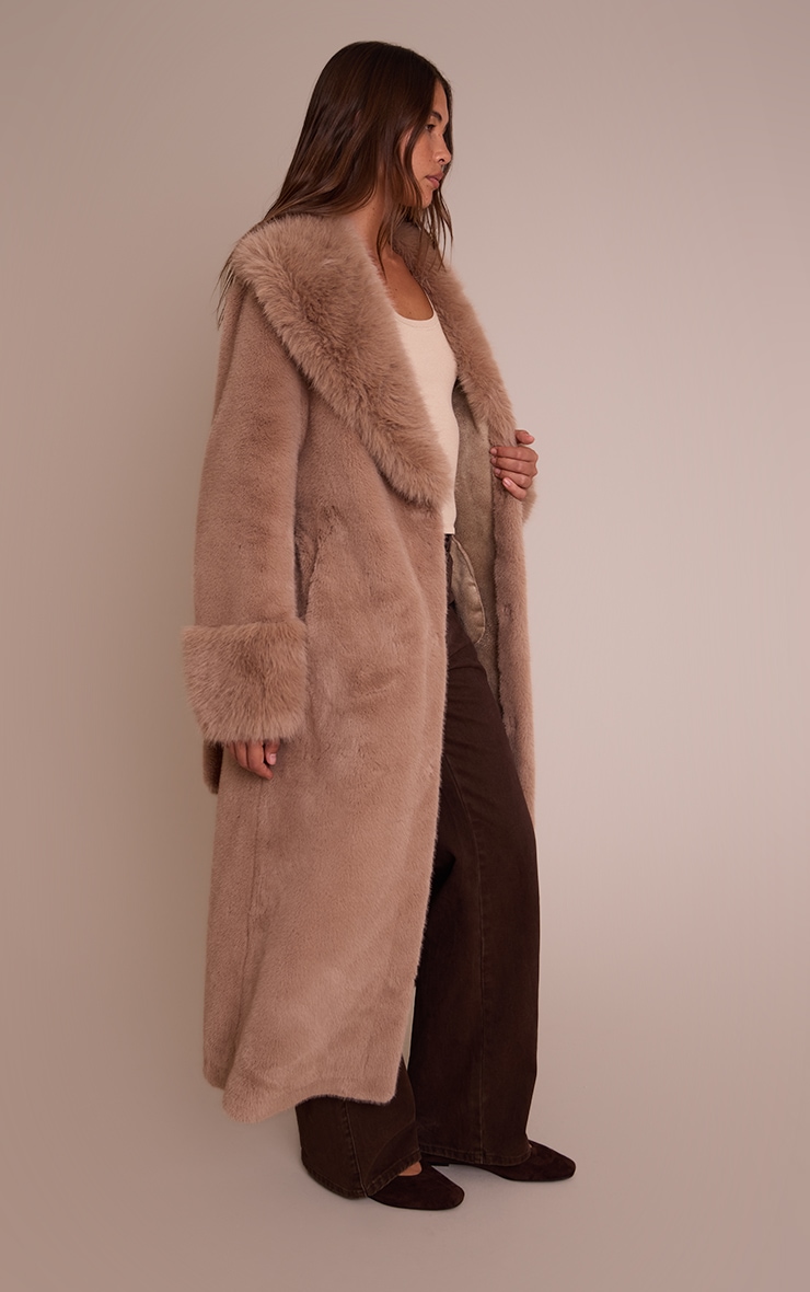 Manteau oversize en fausse fourrure gris champignon à nouer image 3