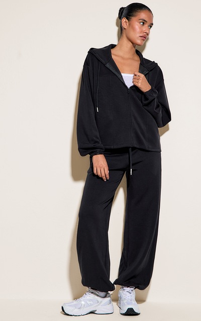 Black Super Soft Cuffed Sweatpant