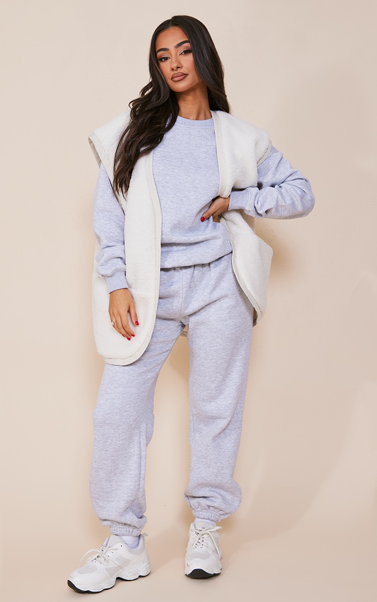 Petite Grey Marl Basic Ultimate Oversized Sweatshirt image 3