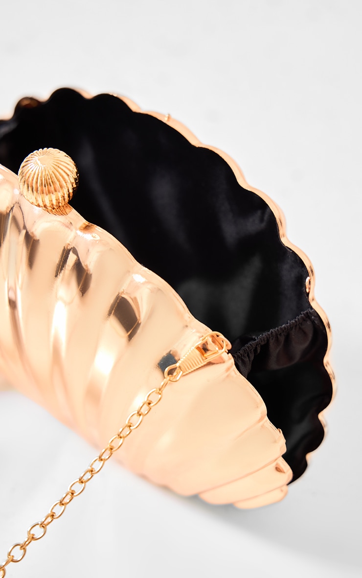 Gold Metal Shell Clutch Bag image 3