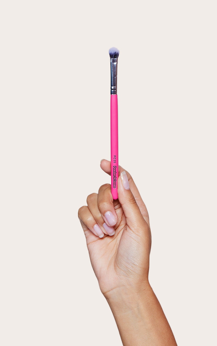 Peaches & Cream PC35 Pigment Applicator Brush image 4