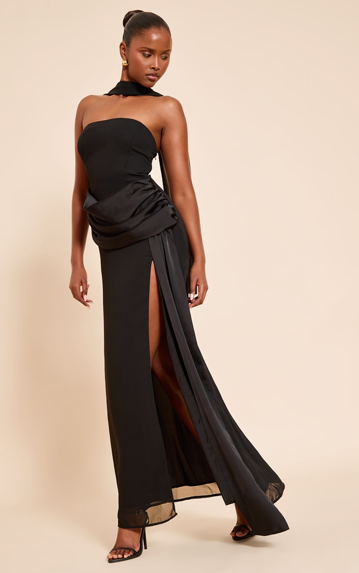 Robe bustier longue noire à détail drapé image 3