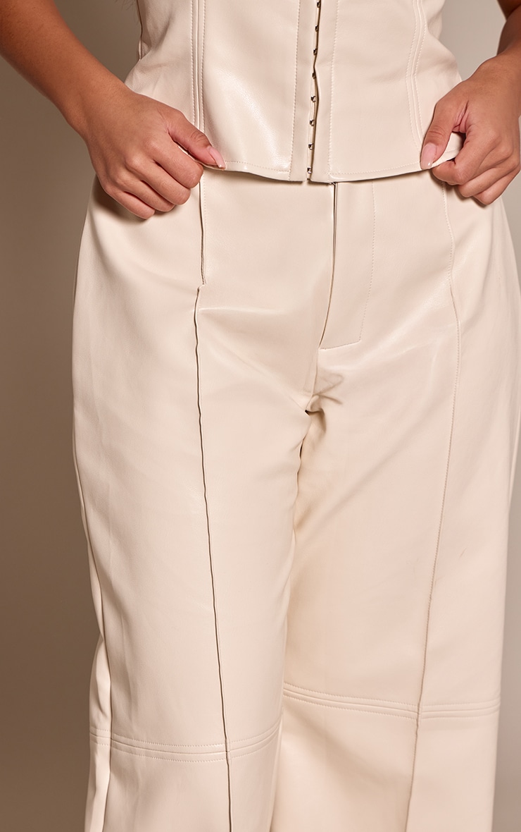 Shape Pantalon large en PU crème à lisérés surjetés image 4