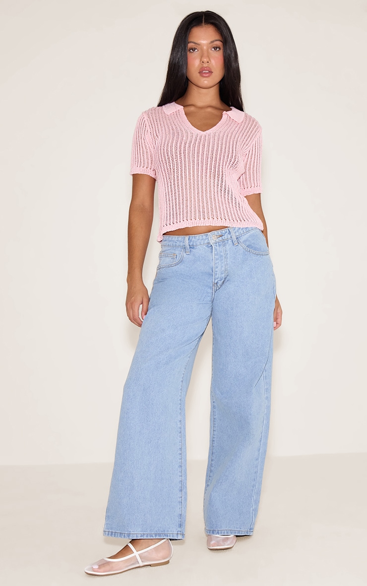 Top polo en maille tricot rose à col en V image 3