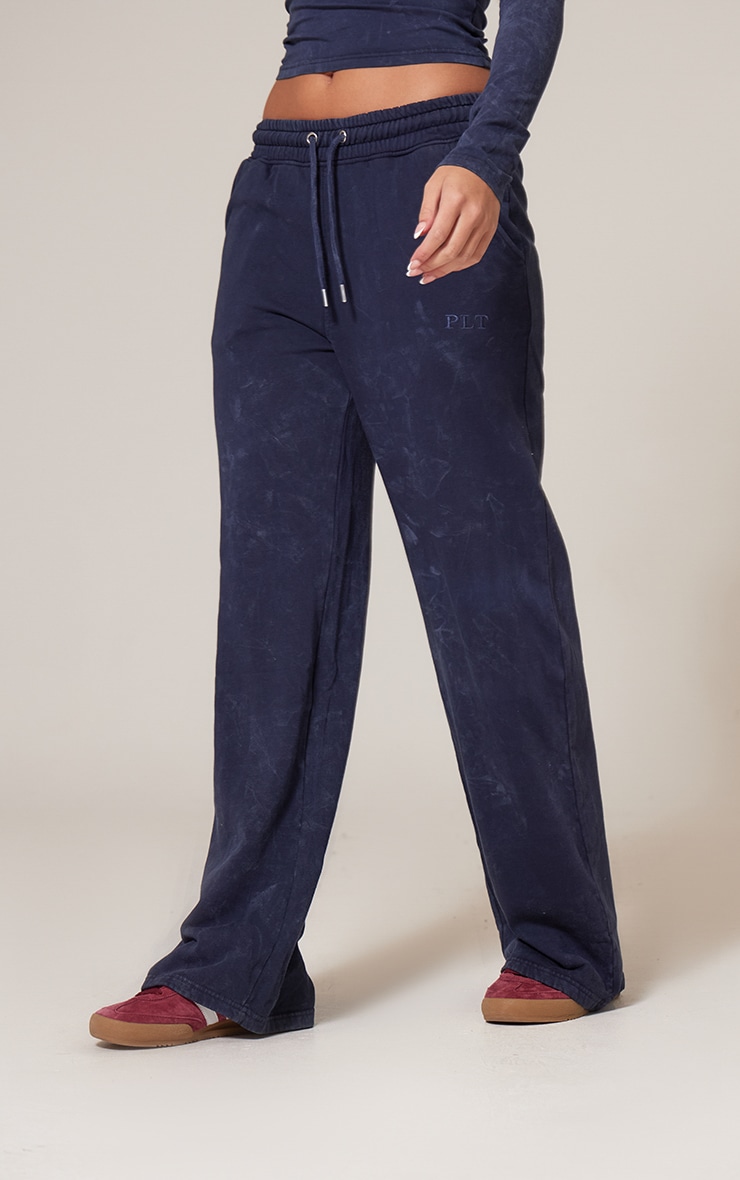 PRETTYLITTLETHING Navy Washed Low Rise Oversized Wide Leg Sweatpants image 2