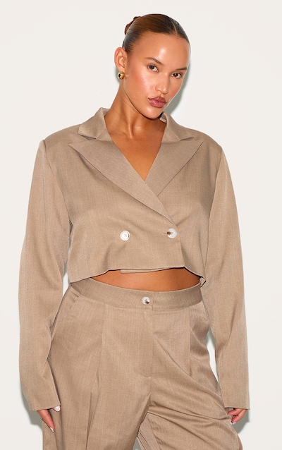 Plus Blazer de tailleur court gris champignon à épaules carrées