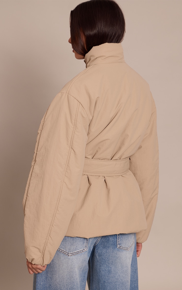 Manteau matelassé gris pierre à taille nouée image 2