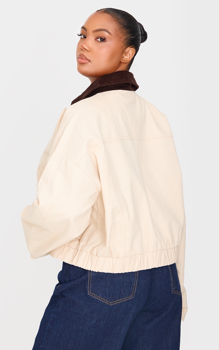 Plus Veste en maille sergée beige à col contrastant image 2