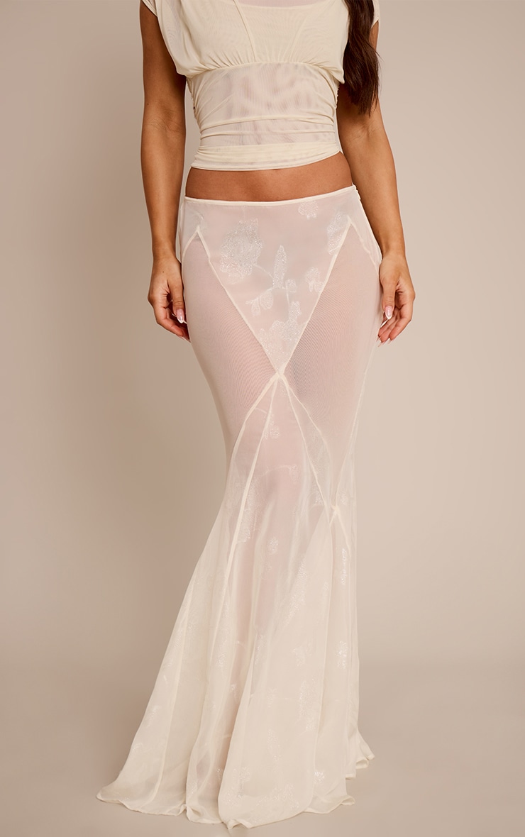 Jupe longue en mousseline de soie crème transparente à godet image 2