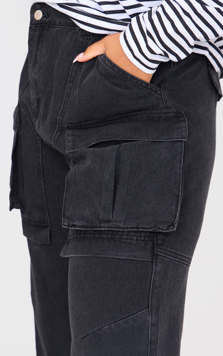 Plus Washed Black Cargo Wide Leg Denim Jeans image 4