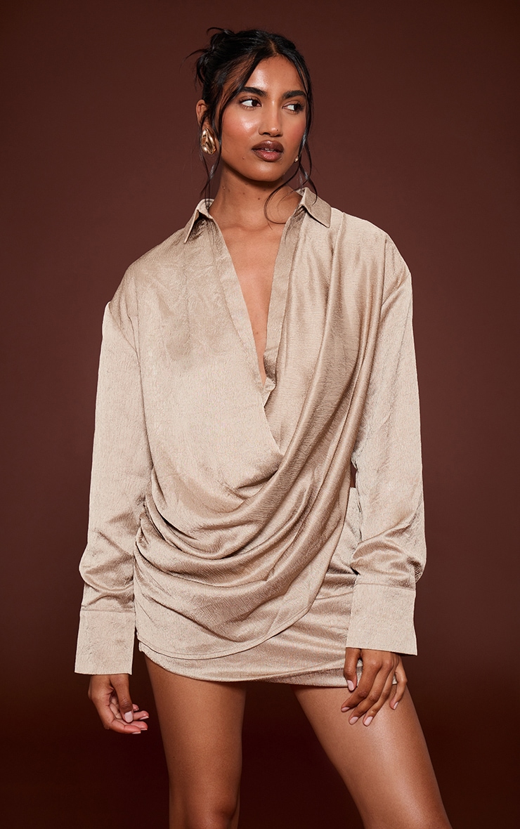 Stone Textured Satin Ruched Mini Skirt image 4