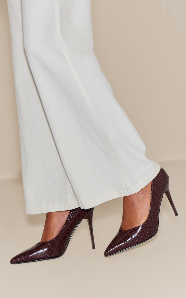 Chocolate Croc Pointed Toe Court Shoe