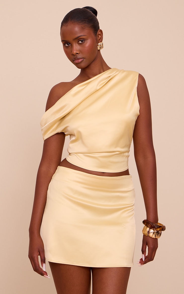 Top asymétrique satiné jaune citron à épaule unique et col bénitier image 1