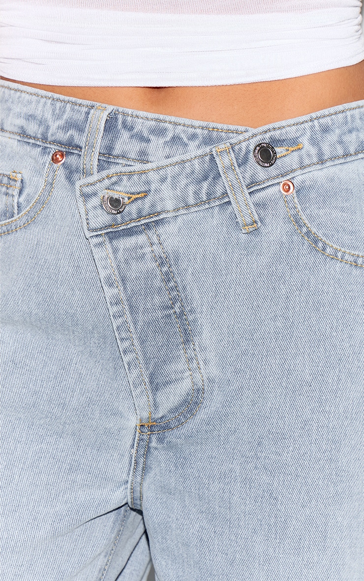 Jean Droit Petite Taille en Denim Bleu Clair avec Ceinture Asymétrique image 4