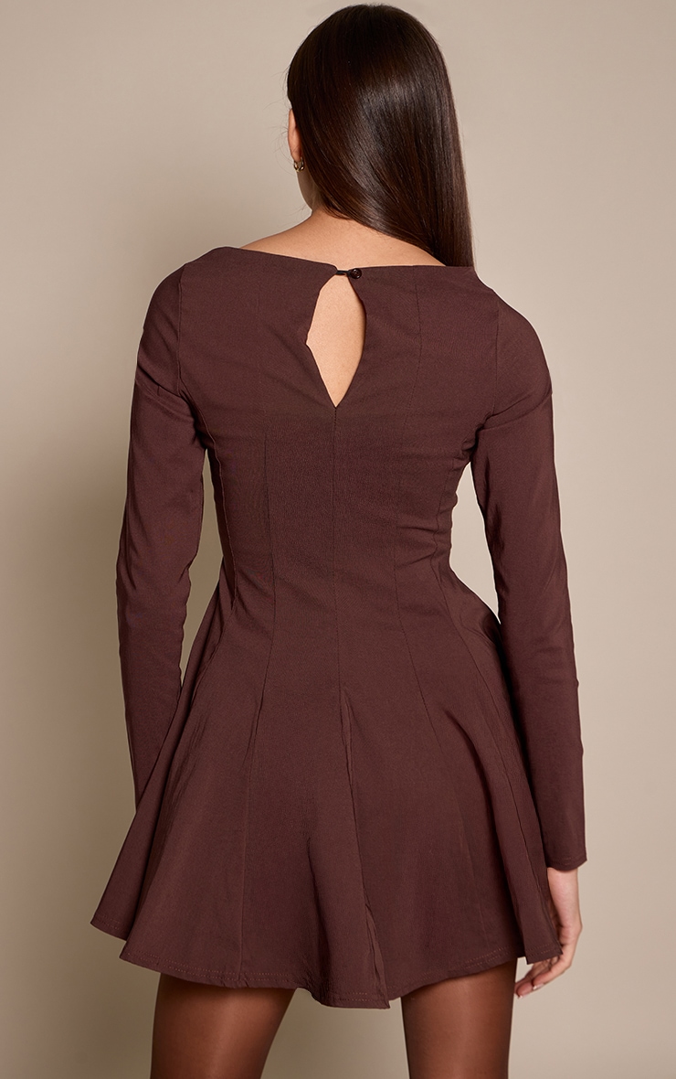 Chocolate Stretch Woven Boat Neck Long Sleeve Pleated Shift Dress image 2