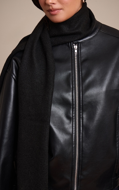 Black Knitted Skinny Scarf