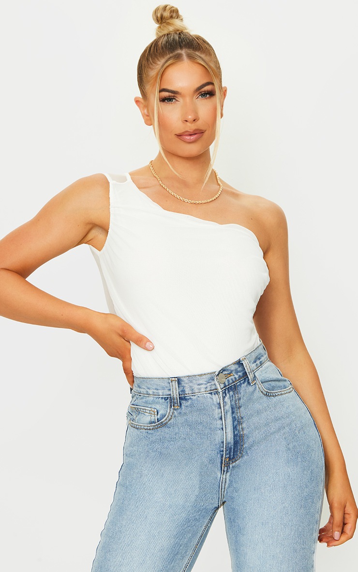 Body froncé crème slinky à épaule unique
