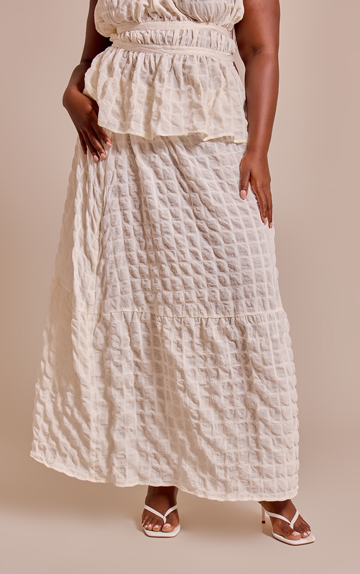 Plus Cream Textured Shirred Maxi Skirt image 2