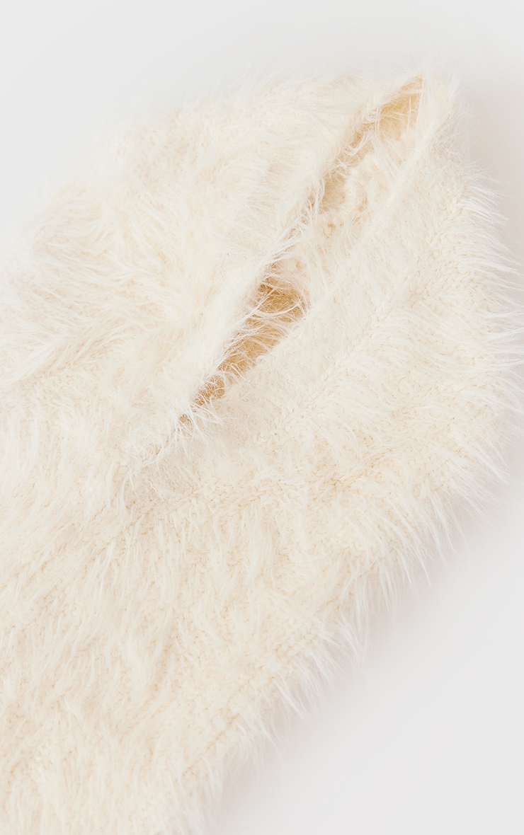 Cream Eyelash Knit Snood image 3