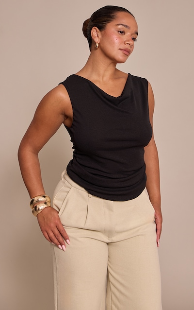 Haut Sculpt froncé à encolure asymétrique en peau d'oignon noire