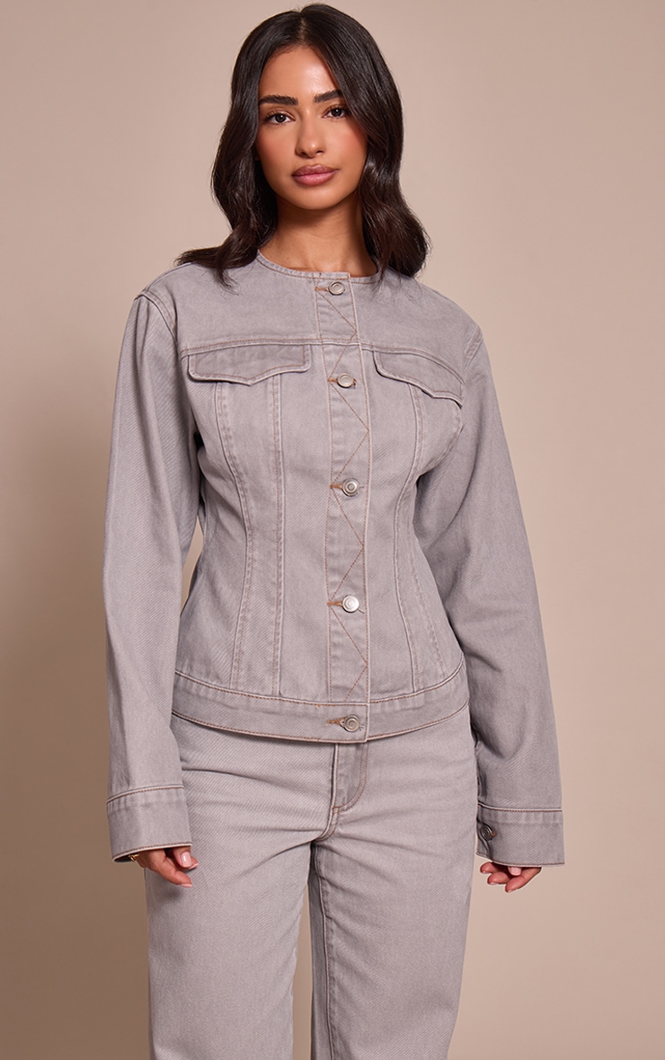Petite Chemise en jean gris délavé à col sans revers et boutons image 1
