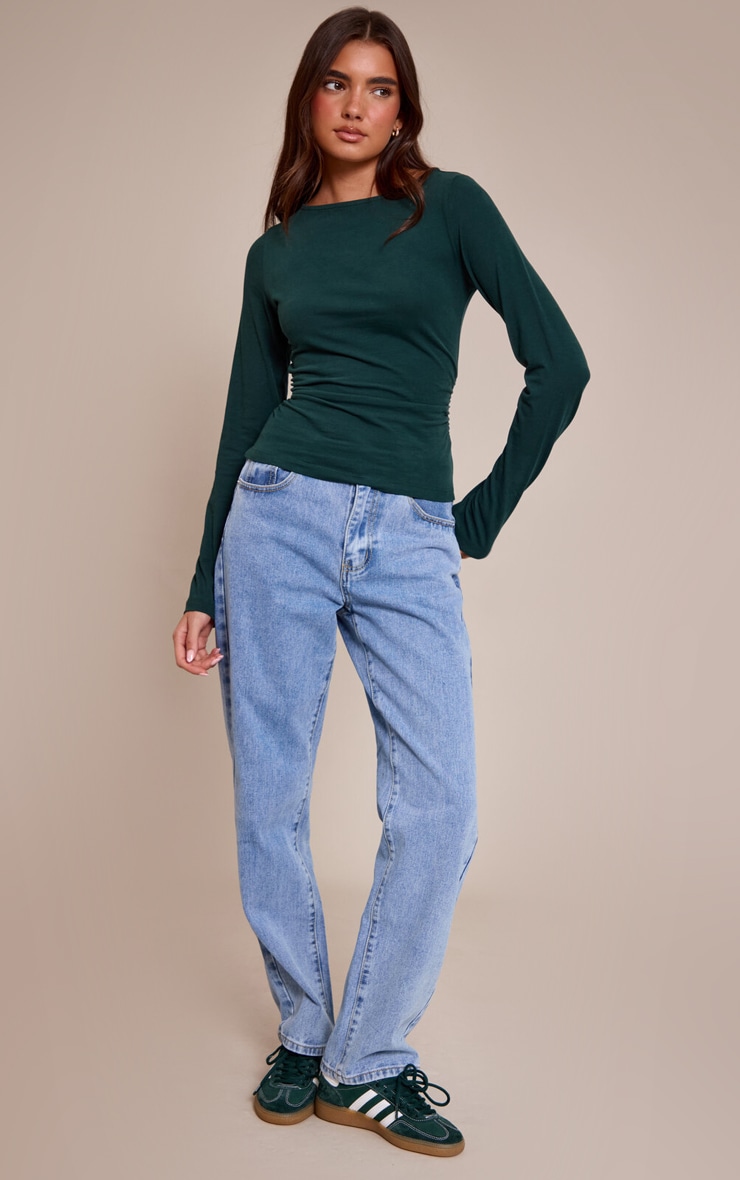 Top en coton doux vert forêt froncé sur les côtés à manches longues image 3