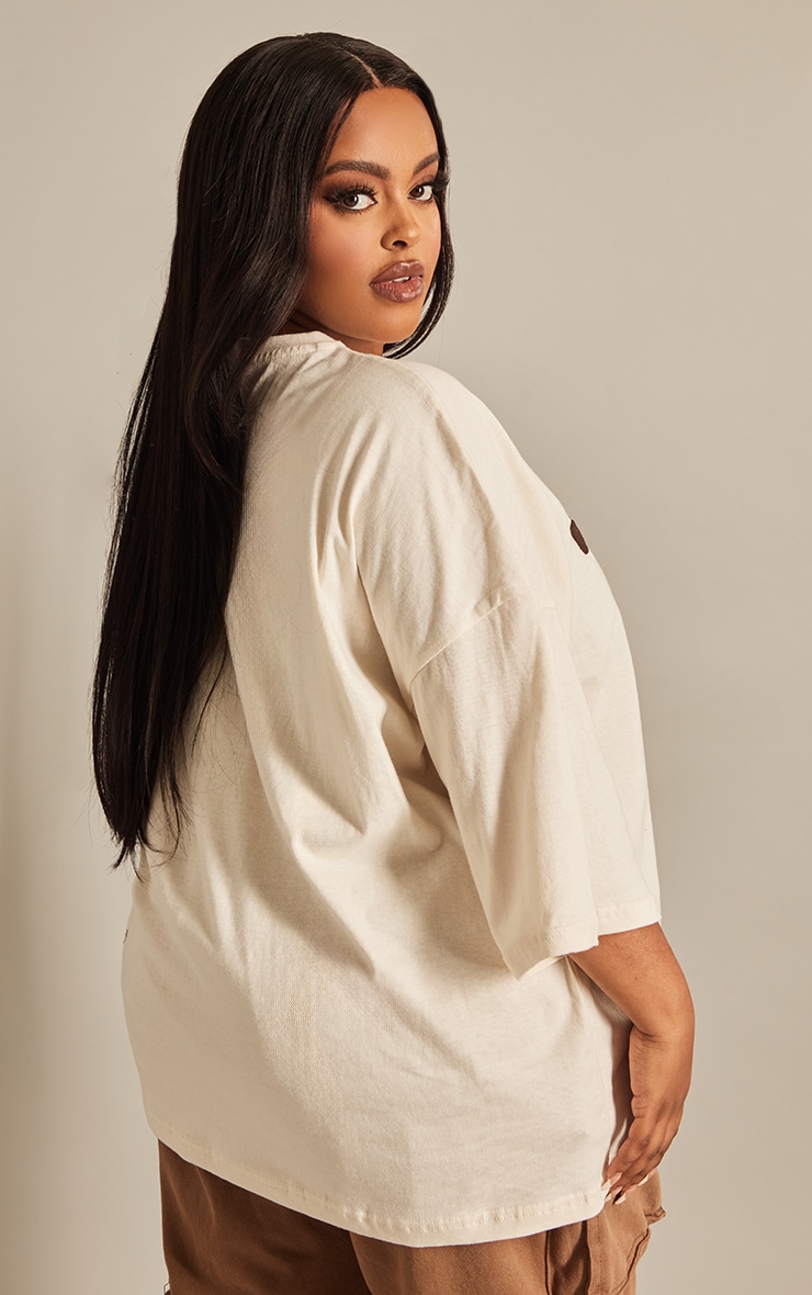 PRETTYLITTLETHING Plus Stone Puff Print T Shirt image 2