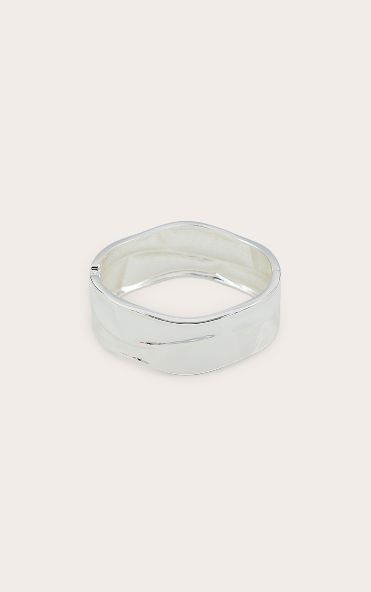 Silver Textured Ribbed Cuff image 2