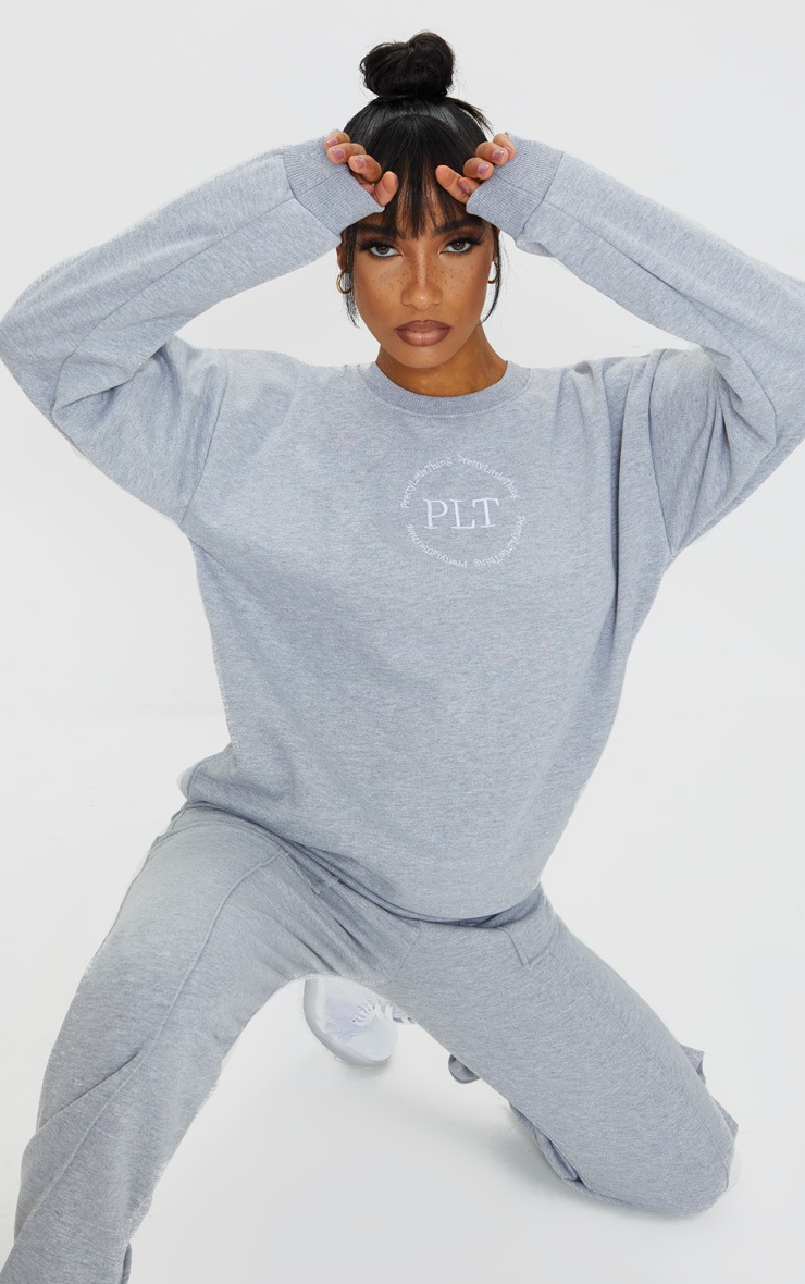 PRETTYLITTLETHING Grey Circle Logo Sweatshirt