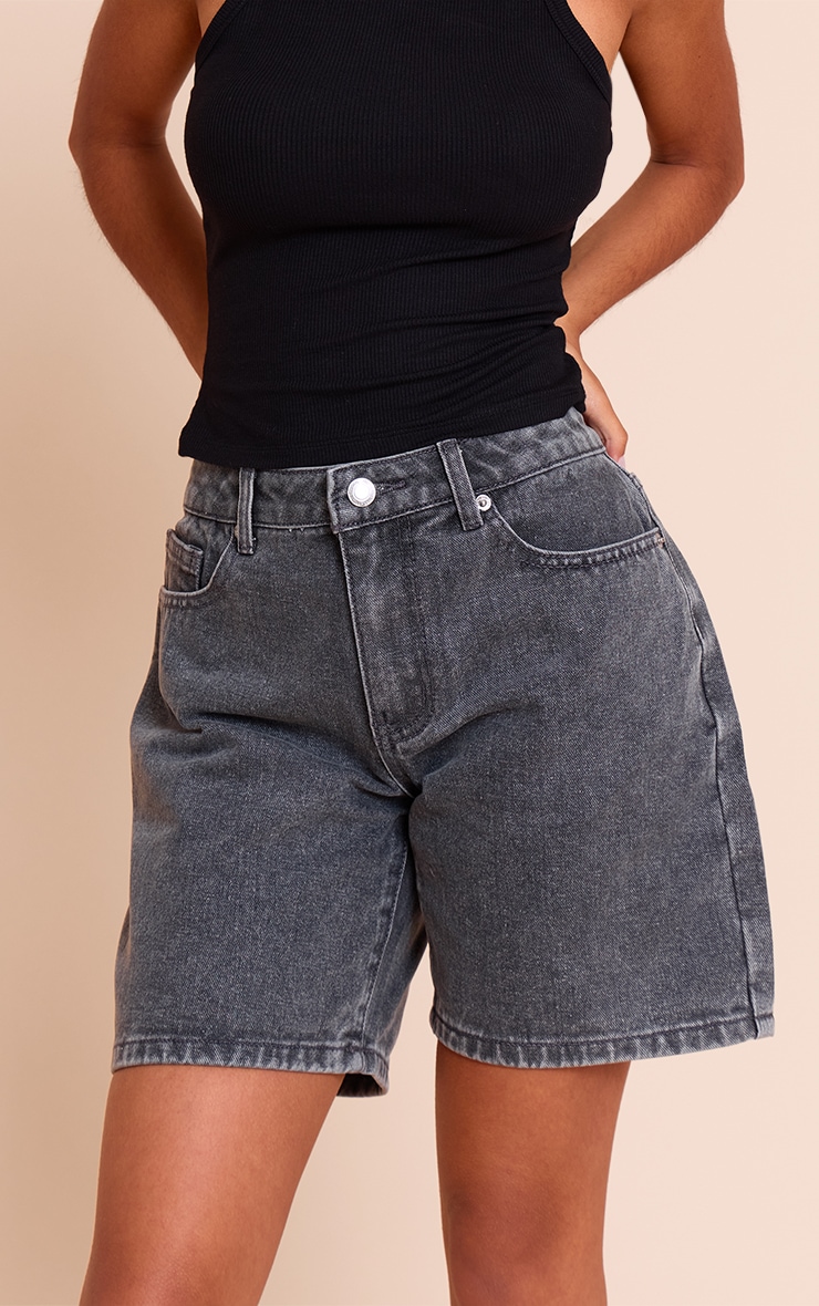 Petite Washed Grey Low Rise Baggy Boyfriend Shorts image 5