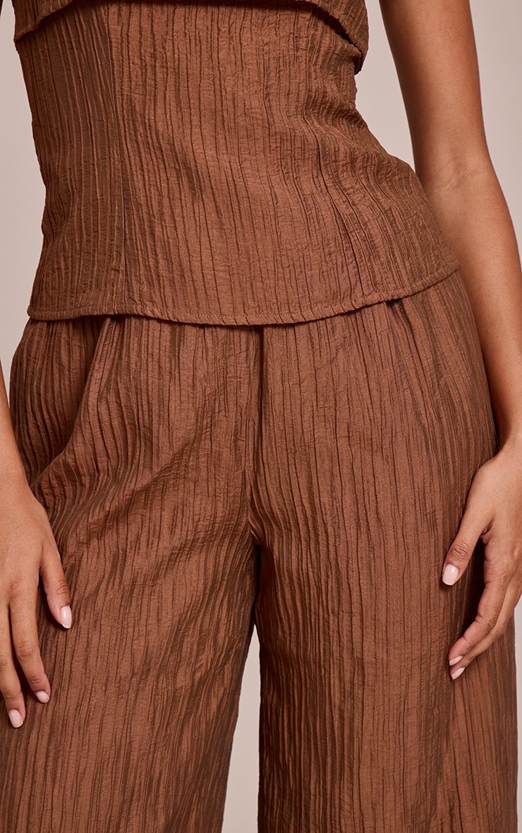 Chocolate Textured Woven Mid Rise Wide Leg Pants image 4