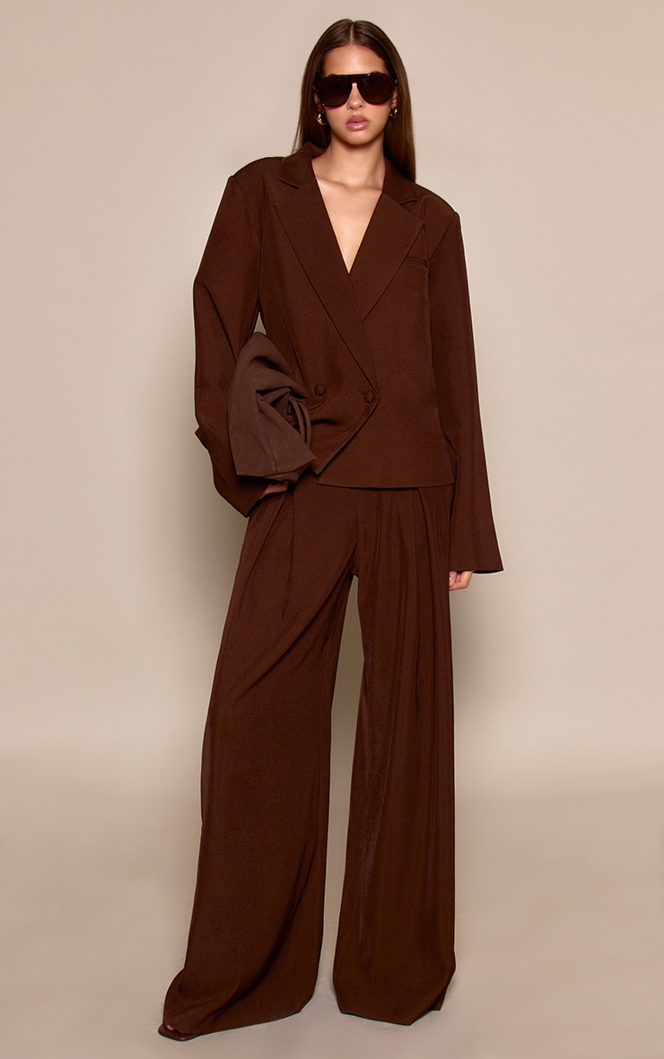 Pantalon large de tailleur marron foncé plissé