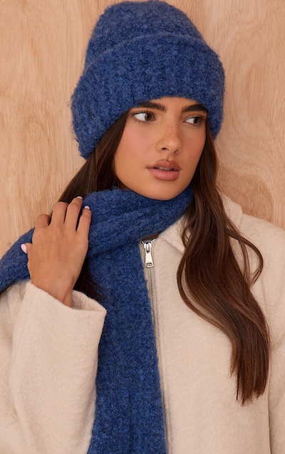 Bonnet en maille tricot boule bicolore bleu cobalt