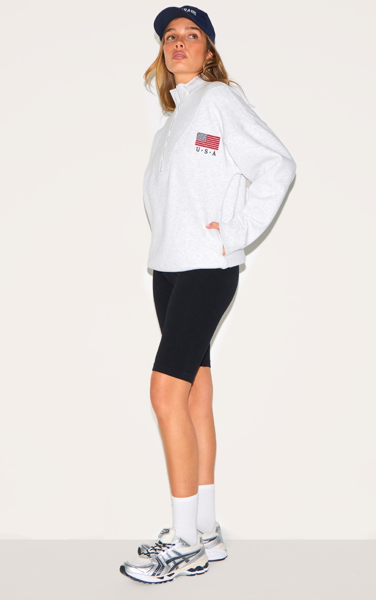 Sweat oversize gris cendré à slogan "USA" et quart de zip image 3