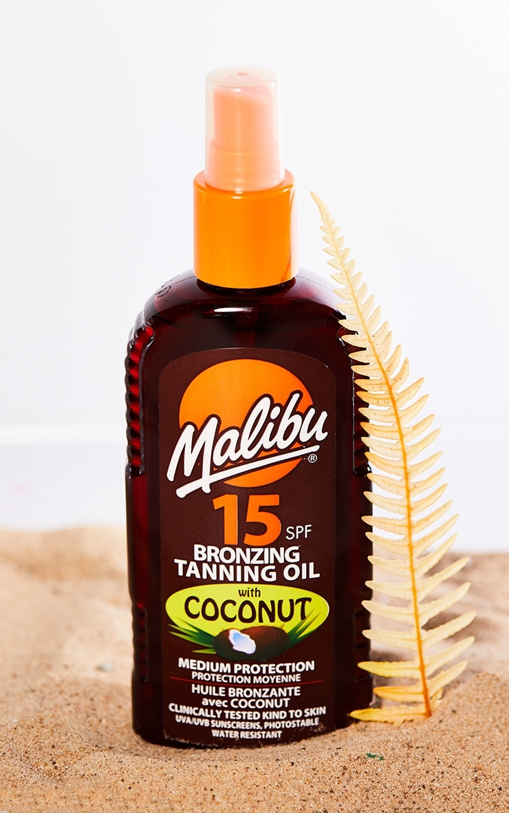 Malibu SPF 15 Bronzing Tanning Oil With Coconut 200ml image 2