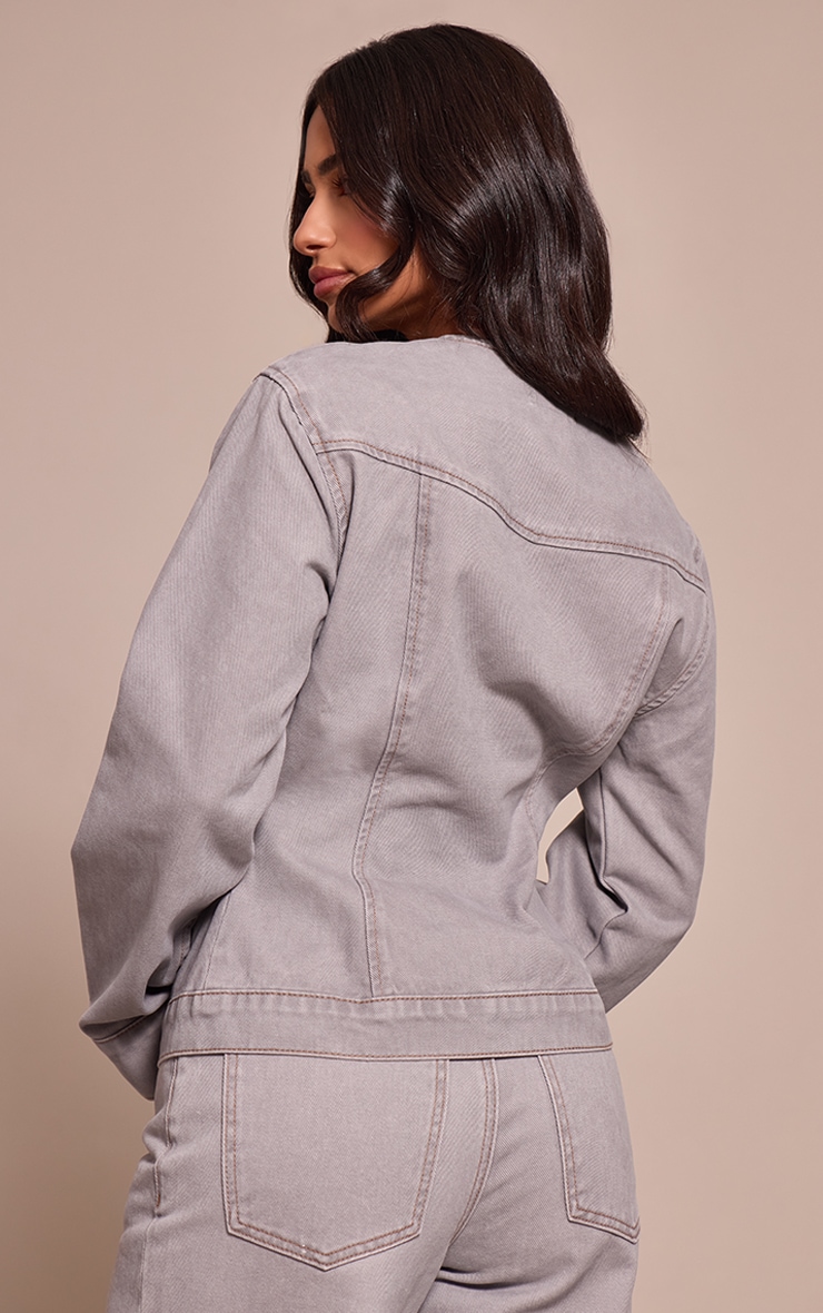 Petite Chemise en jean gris délavé à col sans revers et boutons image 2