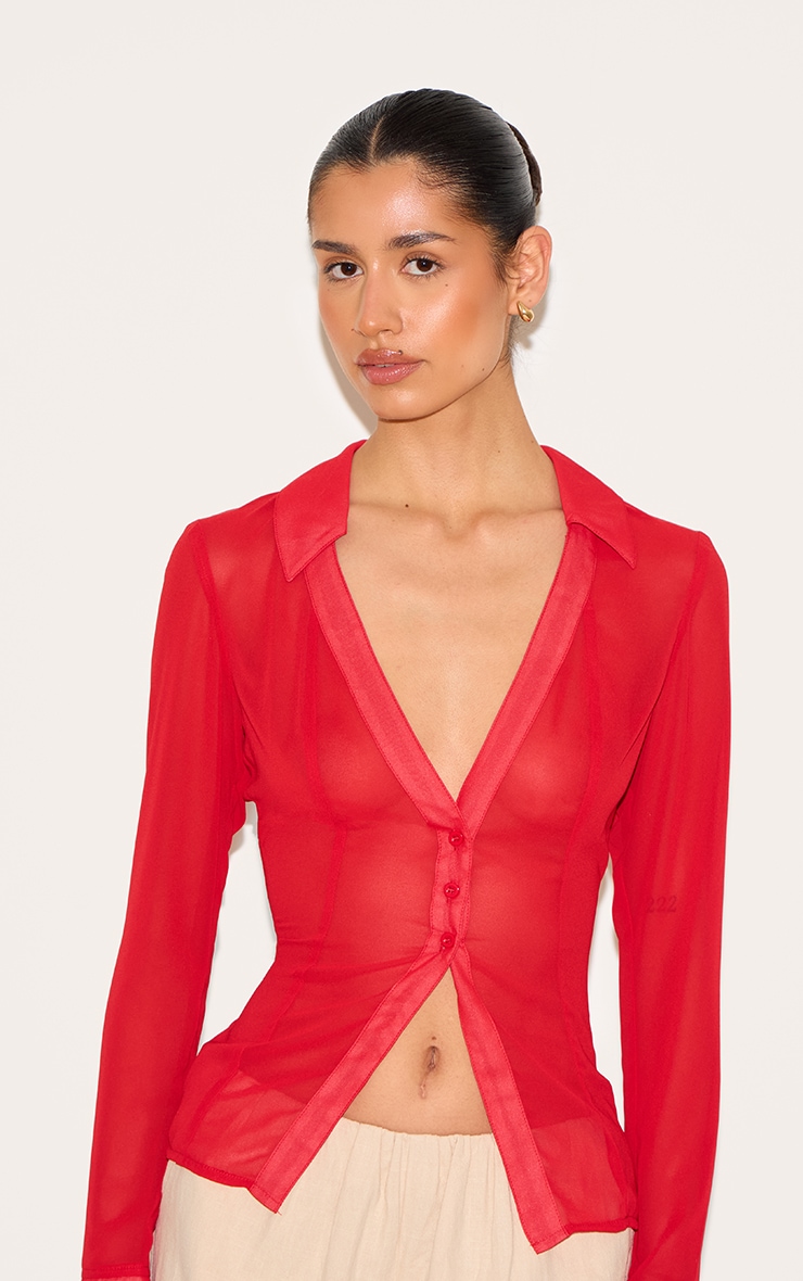 Tall Blouse en mesh rouge à boutons devant image 4