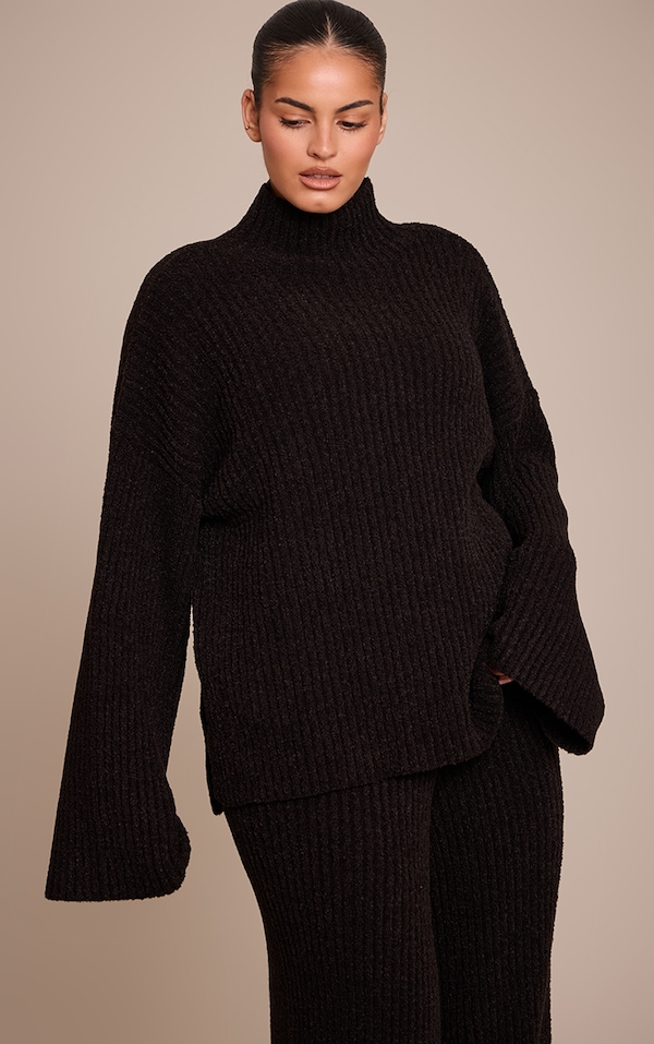 Plus Black Rib Boucle Knit Oversized Sweater