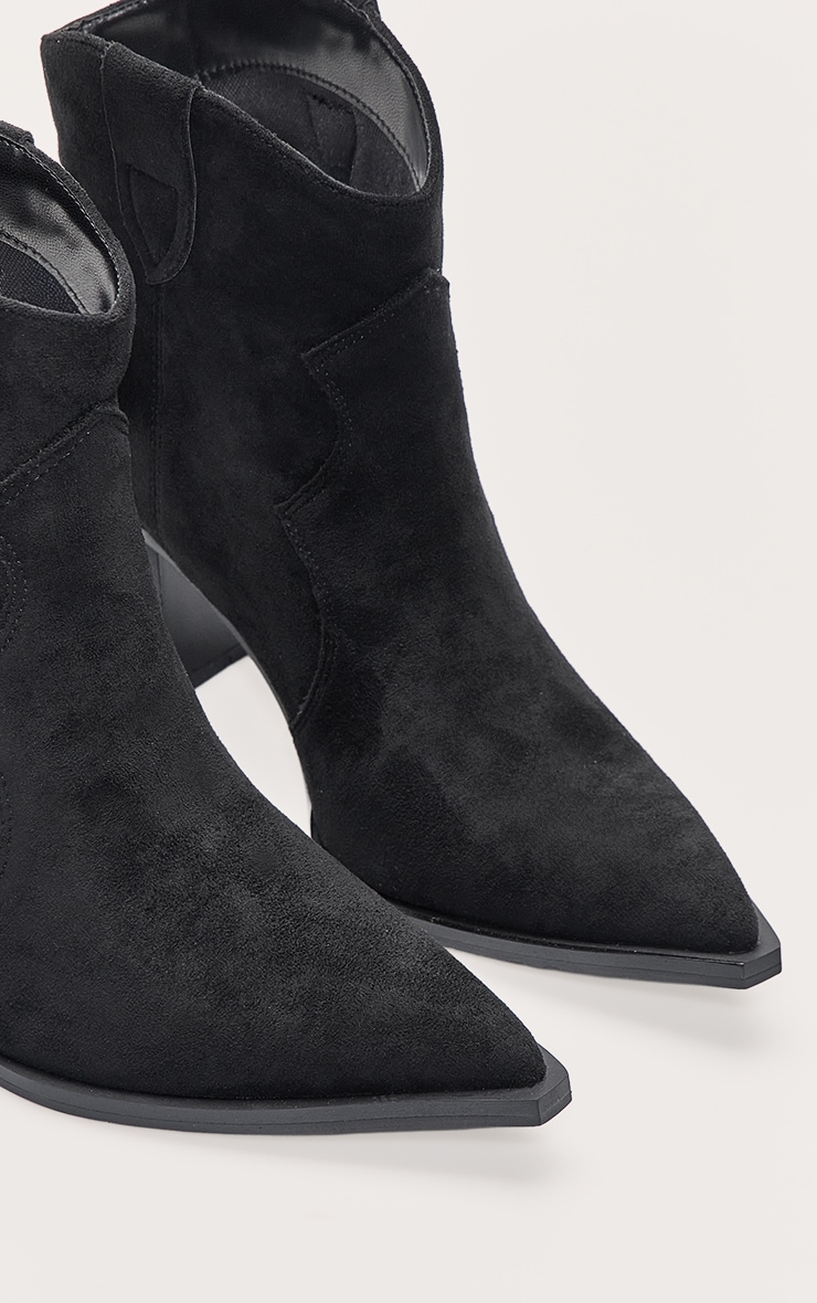Bottines pointues en suédine noire à petit talon carré image 5