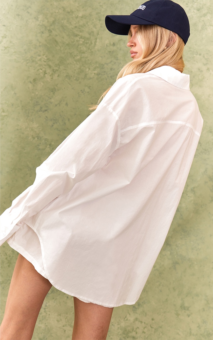 Chemise blanche à manches longues et logo brodé image 2