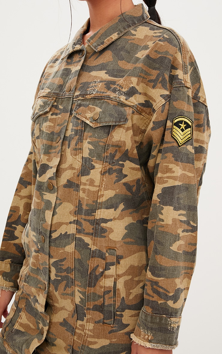 Khaki Camouflage Longline Jacket. Denim PrettyLittleThing
