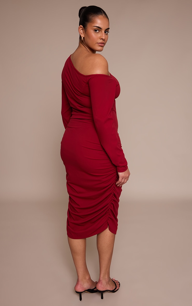 Plus Burgundy Sculpt Off Shoulder Ruched Midi Dress image 2