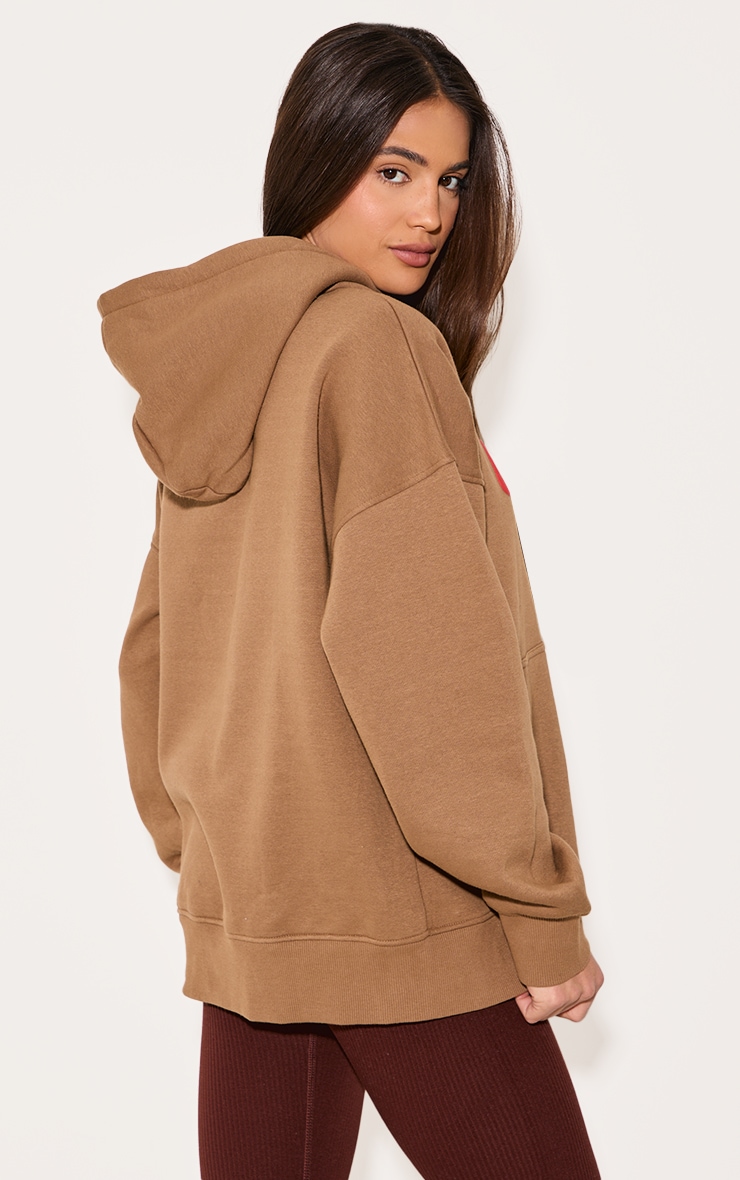 Hoodie oversize taupe imprimé boule "Sports" image 2