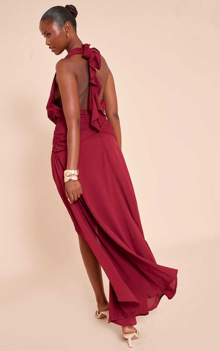 Robe longue en mousseline de soie rouge vin à décolleté et empiècement image 2