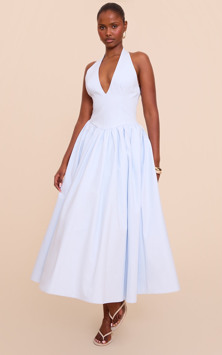 Robe longue bleu clair froncée à dos nu et détail noué image 1