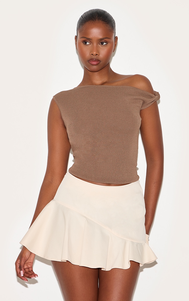 Mini-jupe de tailleur tissée amande à bordure festonnée image 4