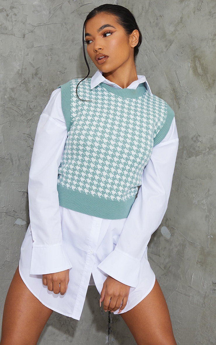 Sage Green Round Neck Fitted Dogstooth Vest
