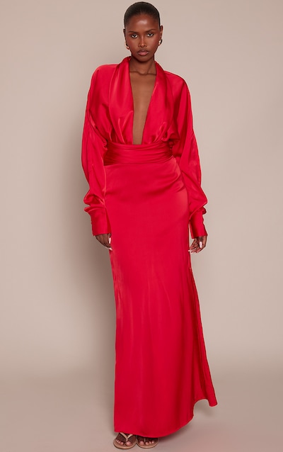 PLT Label Robe longue satinée rouge à manches longues et décolleté