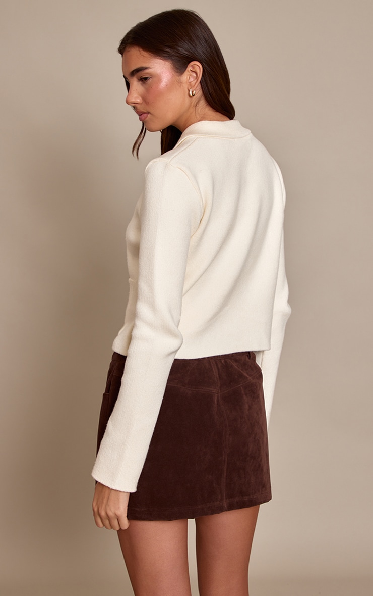 Mini-jupe en suédine chocolat foncé à poches image 3